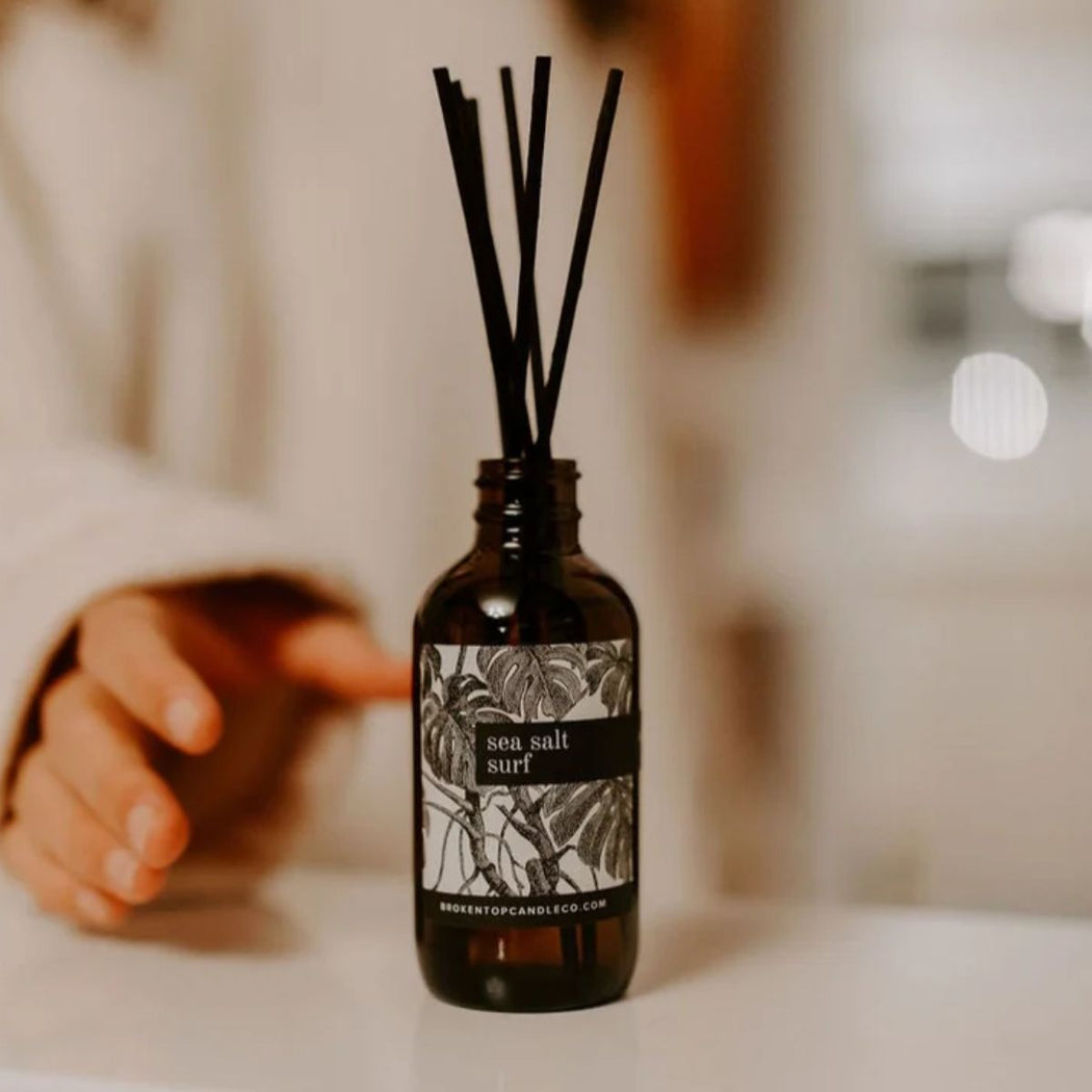 Sea Salt Surf Reed Diffuser Broken Top